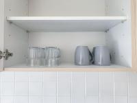 Kuchyň nebo kuchyňský kout v ubytování Stilvolle 2 Zimmer Wohnung mit Küche, TV, Waschmaschine