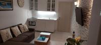 A kitchen or kitchenette at Lovely 1-Bed Apartment in Perea