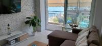A seating area at Lovely 1-Bed Apartment in Perea