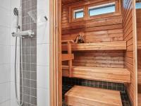 Koupelna v ubytování Holiday Home Lumi b 10 by Interhome