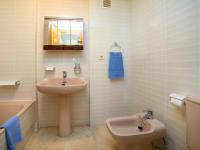 Kúpeľňa v ubytovaní Apartment Casita Blanca by Interhome
