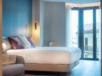 Postel nebo postele na pokoji v ubytování ARCELON HOTEL - From 2023