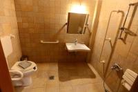 Kúpeľňa v ubytovaní Vathi Hotel