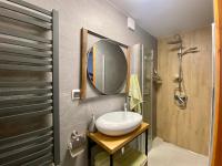 Kúpeľňa v ubytovaní Apartamenty Lux Willa Juras
