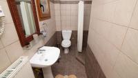 Łazienka w obiekcie Ξενώνας Μενελαΐς - Menelais Apartments