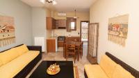 Kuchnia lub aneks kuchenny w obiekcie Ξενώνας Μενελαΐς - Menelais Apartments