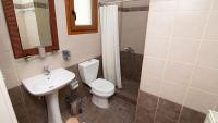 Łazienka w obiekcie Ξενώνας Μενελαΐς - Menelais Apartments