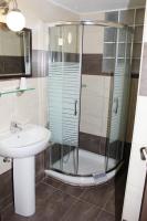 Koupelna v ubytování Rea Hotel