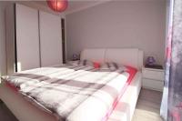 Posteľ alebo postele v izbe v ubytovaní Apartments in Novi Vinodolski 39371