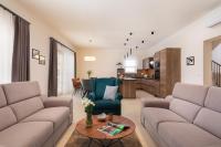 Posezení v ubytování Villa Estelle by ILC (Istria Luxury Collection)
