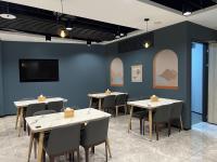 Μια τηλεόραση ή/και κέντρο ψυχαγωγίας στο Benz Hotel