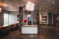 Clayton Hotel Birminghamにあるテレビまたはエンターテインメントセンター