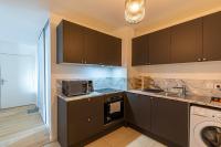 Kuchyňa alebo kuchynka v ubytovaní Your cosy apartment close to Paris