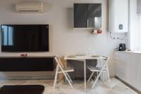 Kuchyň nebo kuchyňský kout v ubytování AD2B Apartment, 300m from Cathedral with 2br