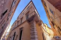 The building in which Az apartmant is located