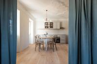 Kuchyňa alebo kuchynka v ubytovaní Smart Suites Kaltern - Apartments am Kalterer See