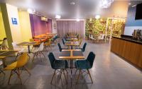 Un restaurante u otro lugar para comer en Hotel Dan Inn São Carlos By Nacional Inn