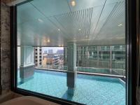 Bazén v ubytování Valia Hotel Bangkok nebo v jeho okolí