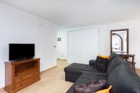 TV a/nebo společenská místnost v ubytování La Esperanza downtown 3 bd apt