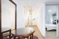 Postel nebo postele na pokoji v ubytování La Esperanza downtown 3 bd apt