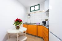 Kuchyň nebo kuchyňský kout v ubytování La Esperanza downtown 3 bd apt
