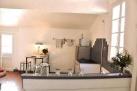 Kuchnia lub aneks kuchenny w obiekcie Lovely flat in the heart of the medieval city