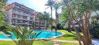 Bazén v ubytovaní Apartamento Dianium by DENIA COSTA alebo v jeho blízkosti