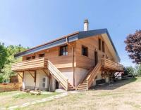 Budynek, w którym mieści się apartament