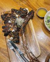 Jídlo v hotelu nebo okolí