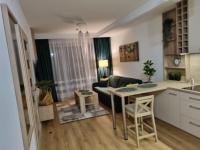 Kuchyňa alebo kuchynka v ubytovaní Apartament Słoneczny -Ściegiennego (garaż, centrum)