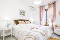 A bed or beds in a room at CT 192 - Mar & Golf - Riviera del Sol