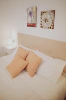 Posteľ alebo postele v izbe v ubytovaní Bonito apartamento con piscina.