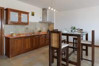 Kuchyň nebo kuchyňský kout v ubytování Casa marilia