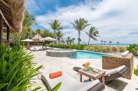 Bazén v ubytování Ocean View Villa - Best Caribbean Vacation nebo v jeho okolí