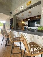 Khu vực ghế ngồi tại Amila Dive Beach Resort