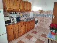 Kuchyňa alebo kuchynka v ubytovaní Apartments Dodik