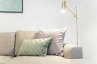 Posedenie v ubytovaní Inviting apartment in the heart of Malaga by REMS