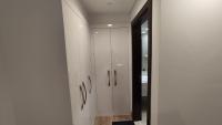 Luxury Apartment by the Sea with Amazing Amenities at Pearl Qatarの見取り図または間取り図