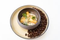 Jídlo v hotelu nebo okolí