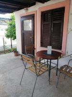 Balkón alebo terasa v ubytovaní Holiday apartment in Privlaka with sea view, terrace, air conditioning, WiFi 3591-3