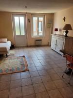 Posteľ alebo postele v izbe v ubytovaní Petite Maison à Salbris
