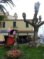 A garden outside Sea View, in the old town Santo Stefano Al Mare
