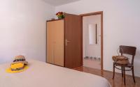 Łóżko lub łóżka w pokoju w obiekcie Apartment Katarina Vrboska