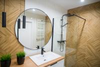 Łazienka w obiekcie Nowoczesny apartament Ludova