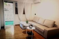 Posezení v ubytování Apartment with private patio
