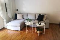 Posezení v ubytování Apartment with private patio
