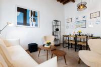 Posedenie v ubytovaní Venghera Naousa Apartment in the heart of Naousa