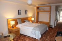 Postel nebo postele na pokoji v ubytování Hotel Hirtshals