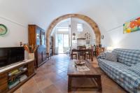 A seating area at Gli Archi di Ortigia - Cala Rossa Cozy Apartment