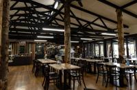 Εστιατόριο ή άλλο μέρος για φαγητό στο Tullah Lakeside Lodge